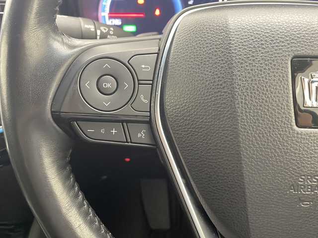 トヨタ クラウン ハイブリッド RS アドバンス 宮崎県 2018(平30)年 4.3万km ホワイトパールクリスタルシャイン ワンオーナー/純正ナビ/（CD・DVD・フルセグTV・BTオーディオ・SD）/全方位カメラ/ビルトインETC/プリクラッシュセーフティ/ブラインドスポットモニター/レーダークルーズコントロール/デジタルインナーミラー/ハーフレザーシート/前席パワーシート・右前席シートメモリー/前席シートヒーター/ステアリングヒーター/LEDヘッドライト/前後コーナーセンサー/ドライブレコーダー/純正フロアマット/純正ドアバイザー/新車保証書/取扱説明書/スマートスペアキー×1本/カード型キー×1本