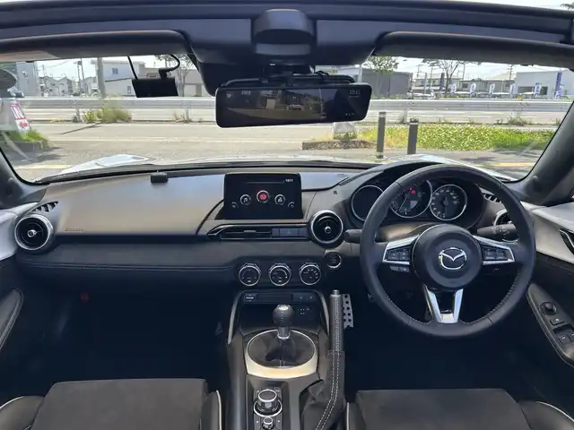 マツダ ロードスター ＲＦ RS 宮城県 2022(令4)年 0.4万km スノーフレイクホワイトパールマイカ /ワンオーナー//純正opアルカンターラ内装/(コンソールリッド/シフトブーツ/インパネ/ドアパネル)//フロント・リアアンダースカート//純正メモリナビ//CD/DVD/BT/USB/フルセグテレビ//BOSEプレミアムサウンド//クルーズコントロール//衝突被害軽減ブレーキ//車線逸脱警報//パーキングセンサー//ブラインドスポットモニター//社外デジタルインナーミラー//ETC2.0//純正バーグアラーム(盗難防止)//スマートキーx2