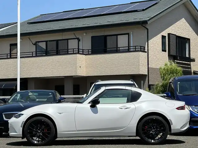 マツダ ロードスター ＲＦ RS 宮城県 2022(令4)年 0.4万km スノーフレイクホワイトパールマイカ /ワンオーナー//純正opアルカンターラ内装/(コンソールリッド/シフトブーツ/インパネ/ドアパネル)//フロント・リアアンダースカート//純正メモリナビ//CD/DVD/BT/USB/フルセグテレビ//BOSEプレミアムサウンド//クルーズコントロール//衝突被害軽減ブレーキ//車線逸脱警報//パーキングセンサー//ブラインドスポットモニター//社外デジタルインナーミラー//ETC2.0//純正バーグアラーム(盗難防止)//スマートキーx2