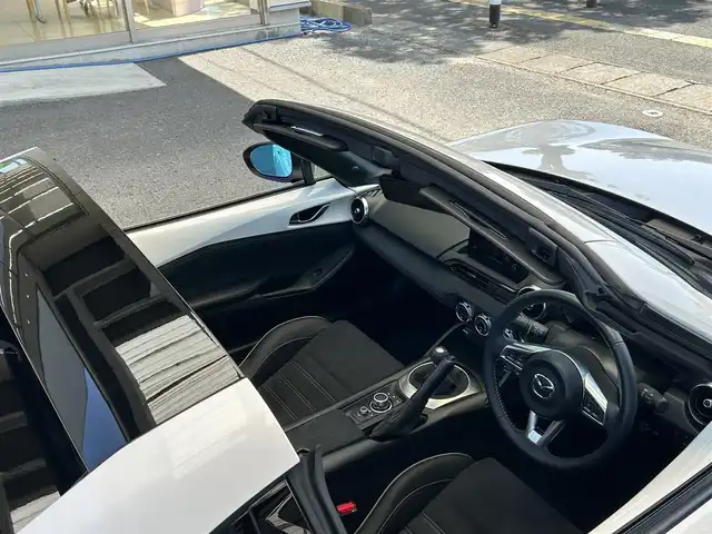 マツダ ロードスター ＲＦ RS 宮城県 2022(令4)年 0.4万km スノーフレイクホワイトパールマイカ /ワンオーナー//純正opアルカンターラ内装/(コンソールリッド/シフトブーツ/インパネ/ドアパネル)//フロント・リアアンダースカート//純正メモリナビ//CD/DVD/BT/USB/フルセグテレビ//BOSEプレミアムサウンド//クルーズコントロール//衝突被害軽減ブレーキ//車線逸脱警報//パーキングセンサー//ブラインドスポットモニター//社外デジタルインナーミラー//ETC2.0//純正バーグアラーム(盗難防止)//スマートキーx2