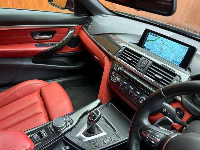 ＢＭＷ ４４０ｉ カブリオレ Mスポーツ 千葉県 2016(平28)年 5万km 黒Ｍ ＡＣＣ　/ＨＵＤ　/純正ナビ　/バックカメラ　/フルセグＴＶ　/ＰＤＣ　/赤革シート　/シートヒーター　/パワーシート　/ＬＥＤヘッドライト　/オートライト　/ドライブレコーダー　/純正１９インチＡＷ　/ＥＴＣ