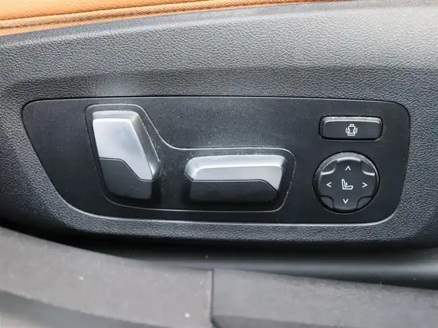 ＢＭＷ ３２０ｉ Mスポーツ 宮城県 2019(令1)年 3.9万km サファイアブラックP 純正ナビ/・ＵＳＢ・ＢＴ・スクリーンミラーリング/サンルーフ/ブラウンレザーシート/・左右パワーシート・シートヒーター/・Ｄ席メモリー機能付き/ハーマンカードンサウンド/パワートランク/バックカメラ/インテリジェントセーフティ/アダプティブクルーズコントロール/前後コーナーセンサー/純正ＯＰ前後ドライブレコーダー/デュアルオートエアコン/オートライト／オートハイビーム/オートブレーキホールド/ミラー一体型ＥＴＣ/パドルシフト/ドライブモードセレクト/アイドリングストップ/純正１９インチＡＷ