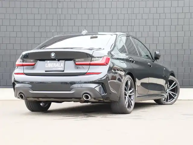 ＢＭＷ ３２０ｉ Mスポーツ 宮城県 2019(令1)年 3.9万km サファイアブラックP 純正ナビ/・ＵＳＢ・ＢＴ・スクリーンミラーリング/サンルーフ/ブラウンレザーシート/・左右パワーシート・シートヒーター/・Ｄ席メモリー機能付き/ハーマンカードンサウンド/パワートランク/バックカメラ/インテリジェントセーフティ/アダプティブクルーズコントロール/前後コーナーセンサー/純正ＯＰ前後ドライブレコーダー/デュアルオートエアコン/オートライト／オートハイビーム/オートブレーキホールド/ミラー一体型ＥＴＣ/パドルシフト/ドライブモードセレクト/アイドリングストップ/純正１９インチＡＷ