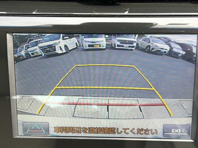 トヨタ カムリ G レザーパッケージ 福岡県 2018(平30)年 6.4万km プラチナホワイトパールマイカ 純正ナビ（BT/AM/FM/DISC/SD/SDREC/AUX/BR/フルセグ）/バックカメラ/レーダークルーズコントロール/LEDヘッドライト/オートマチックハイビーム/オートライト/フォグランプ/レザーシート/DN席シートヒーター/DN席パワーシート/純正18インチAW/DUALオートエアコン/ステアリングスイッチ/BSM/RCTA/電動パーキングブレーキ/横滑り防止装置/盗難防止装置/レーンキープアシスト/TVキャンセラー/ISOFIX/オート電動格納ミラー/スマートキー/ETC/保証書/取扱説明書