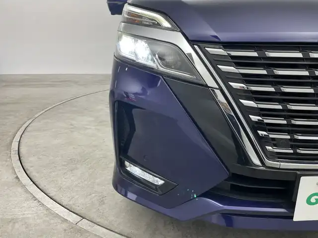 日産 セレナ ハイウェイスター V 群馬県 2021(令3)年 5.9万km アズライトブルー 純正１０型ナビ　純正１１型後席モニター　全周囲カメラ　アダプティブクルーズコントロール　レーンキープアシスト　衝突被害軽減ブレーキオートマチックハイビーム　ドライブレコーダー　ＥＴＣ　ＬＥＤ　禁煙車