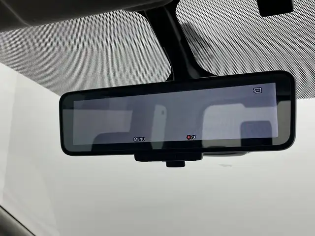 日産 セレナ ハイウェイスター V 群馬県 2021(令3)年 5.9万km アズライトブルー 純正１０型ナビ　純正１１型後席モニター　全周囲カメラ　アダプティブクルーズコントロール　レーンキープアシスト　衝突被害軽減ブレーキオートマチックハイビーム　ドライブレコーダー　ＥＴＣ　ＬＥＤ　禁煙車