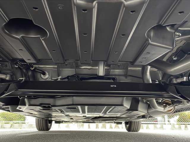 ホンダ フリード ハイブリット e:HEV AIR EX 山口県 2025(令7)年 0.1千km メテオロイドグレーメタリック 純正9インチナビ(LXM-242ZFNI)/【Bluetooth/フルセグTV/Apple CarPlay/Android Auto】/ホンダセンシング/・衝突軽減ブレーキ（CMBS）/・先行車発進お知らせ機能/・歩行者事故低減ステアリング/・路外逸脱抑制機能/・標識認識機能/・渋滞追従機能付アダプティブクルーズコントロール/・車線維持支援システム（LKAS）/・トラフィックジャムアシスト（渋滞運転支援機能）/・ブラインドスポットインフォメーション/・誤発進抑制機能/・後方誤発進抑制機能/・近距離衝突軽減ブレーキ/・急アクセル抑制機能/・パーキングセンサーシステム/・後退出庫サポート/・オートハイビーム/・アダプティブドライビングビーム/両側パワースライドドア/バックカメラ/LEDヘッドライト/D/Nシートヒーター/プッシュスタート/スマートキー/ステアリングリモコン