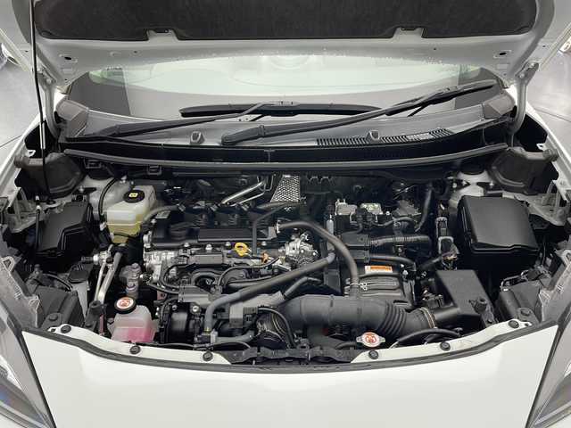 トヨタ ヤリスクロス ハイブリッド Z 長野県 2021(令3)年 2.7万km ホワイトパールクリスタルシャイン 4WD/純正ナビ/（フルセグ/Bluetooth/AppleCarPlay/AndroidAuto)/バックカメラ/社外デジタルインナーミラー/（前後ドラレコ付き）/ビルトインETC/衝突軽減ブレーキ/車線逸脱防止/レーダークルーズコントロール/前後コーナーセンサー/運転席パワーシート/ハーフレザーシート/社外AWスタッドレスタイヤ付き/社外木目調パネル/LEDヘッドライト/スマートキー/スペアキー