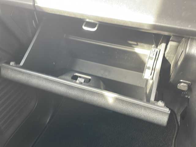 スズキ スペーシア HYBRID G 静岡県 2021(令3)年 6.6万km シフォンアイボリーM /レーダーブレーキサポート//社外CD//コーナーセンサー//レーンキープアシスト//ドラレコ前後//スマートキー//保証書//取説