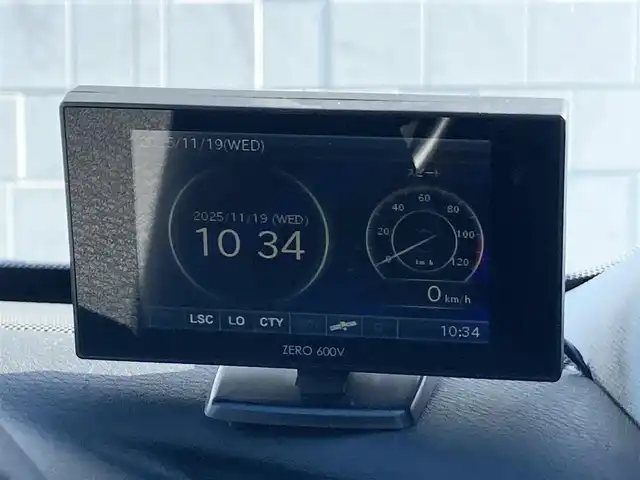 日産 スカイライン 200GT－t タイプSP 静岡県 2015(平27)年 8.1万km ダークメタルグレー エマージェンシーブレーキ/純正メーカーナビ/　AM FM CD DVD Bluetooth USB AUX/フルセグTV/ビルトインETC/前後方ドライブレコーダー/レーダークルーズコントロール/LEDオートヘッドランプ/パワーシート(前席)/シートヒーター(前席)/前後方クリアランスソナー/純正19インチアルミホイール/スマートキー2本/シングルサンルーフ/アラウンドビューモニター/ブラックレザーシート