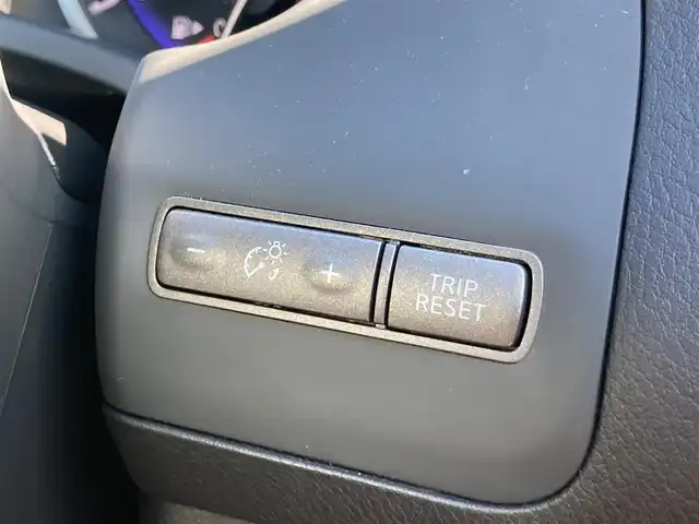 日産 スカイライン 200GT－t タイプSP 静岡県 2015(平27)年 8.1万km ダークメタルグレー エマージェンシーブレーキ/純正メーカーナビ/　AM FM CD DVD Bluetooth USB AUX/フルセグTV/ビルトインETC/前後方ドライブレコーダー/レーダークルーズコントロール/LEDオートヘッドランプ/パワーシート(前席)/シートヒーター(前席)/前後方クリアランスソナー/純正19インチアルミホイール/スマートキー2本/シングルサンルーフ/アラウンドビューモニター/ブラックレザーシート