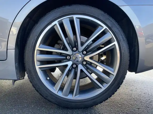 日産 スカイライン 200GT－t タイプSP 静岡県 2015(平27)年 8.1万km ダークメタルグレー エマージェンシーブレーキ/純正メーカーナビ/　AM FM CD DVD Bluetooth USB AUX/フルセグTV/ビルトインETC/前後方ドライブレコーダー/レーダークルーズコントロール/LEDオートヘッドランプ/パワーシート(前席)/シートヒーター(前席)/前後方クリアランスソナー/純正19インチアルミホイール/スマートキー2本/シングルサンルーフ/アラウンドビューモニター/ブラックレザーシート