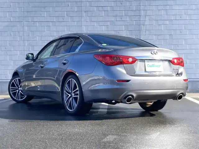 日産 スカイライン 200GT－t タイプSP 静岡県 2015(平27)年 8.1万km ダークメタルグレー エマージェンシーブレーキ/純正メーカーナビ/　AM FM CD DVD Bluetooth USB AUX/フルセグTV/ビルトインETC/前後方ドライブレコーダー/レーダークルーズコントロール/LEDオートヘッドランプ/パワーシート(前席)/シートヒーター(前席)/前後方クリアランスソナー/純正19インチアルミホイール/スマートキー2本/シングルサンルーフ/アラウンドビューモニター/ブラックレザーシート