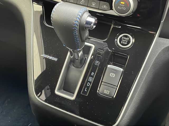 日産 セレナ オーテック セーフティパッケージ 岩手県 2020(令2)年 3.5万km 青Ⅱ 寒冷地仕様 9型ナビ 全周囲 プロパイロット オートパーキングアシスト ハンズフリー両側電動スライドドア フルセグ ETC オーテック専用合皮革シート シートヒーター ステアヒーター リアヒーターダクト ヒーター付電格ミラー ドラレコ BSM 純正15インチAW オートLEDライト フォグランプ 積込冬タイヤ付AW