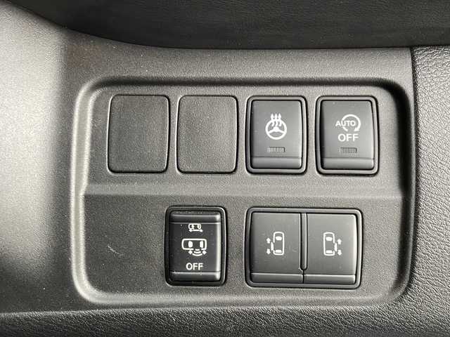 日産 セレナ オーテック セーフティパッケージ 岩手県 2020(令2)年 3.5万km 青Ⅱ 寒冷地仕様 9型ナビ 全周囲 プロパイロット オートパーキングアシスト ハンズフリー両側電動スライドドア フルセグ ETC オーテック専用合皮革シート シートヒーター ステアヒーター リアヒーターダクト ヒーター付電格ミラー ドラレコ BSM 純正15インチAW オートLEDライト フォグランプ 積込冬タイヤ付AW