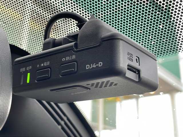 日産 セレナ オーテック セーフティパッケージ 岩手県 2020(令2)年 3.5万km 青Ⅱ 寒冷地仕様 9型ナビ 全周囲 プロパイロット オートパーキングアシスト ハンズフリー両側電動スライドドア フルセグ ETC オーテック専用合皮革シート シートヒーター ステアヒーター リアヒーターダクト ヒーター付電格ミラー ドラレコ BSM 純正15インチAW オートLEDライト フォグランプ 積込冬タイヤ付AW