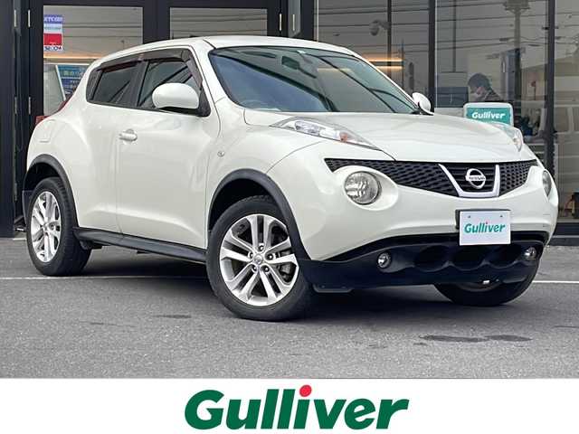 日産 ジューク 15RX 茨城県 2010(平22)年 6.3万km 白 純正SDナビ(CD，DVD/バックカメラ/フルセグTV)/HIDオートライト/スマートキー/USB入力端子/ETC/ドライブレコーダー/17インチ純正アルミホイール/純正フロアマット