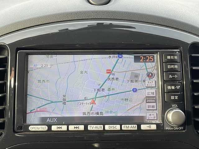 日産 ジューク 15RX 茨城県 2010(平22)年 6.3万km 白 純正SDナビ(CD，DVD/バックカメラ/フルセグTV)/HIDオートライト/スマートキー/USB入力端子/ETC/ドライブレコーダー/17インチ純正アルミホイール/純正フロアマット