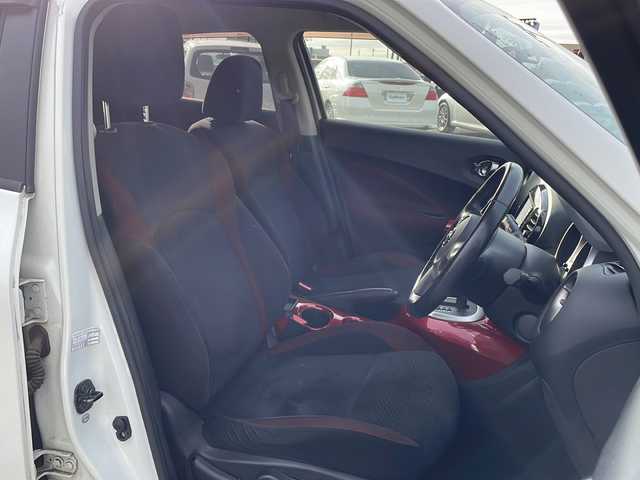 日産 ジューク 15RX 茨城県 2010(平22)年 6.3万km 白 純正SDナビ(CD，DVD/バックカメラ/フルセグTV)/HIDオートライト/スマートキー/USB入力端子/ETC/ドライブレコーダー/17インチ純正アルミホイール/純正フロアマット