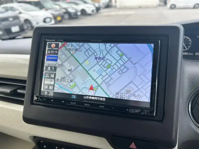 ホンダ Ｎ ＢＯＸ G L ホンダセンシング 山形県 2020(令2)年 3.3万km ブリティッシュグリーンP 4WD/ホンダセンシング/ワンオーナー/SDナビ/　　【CD DVD BT フルセグ USB】/バックカメラ/パワースライドドア/レーダークルーズコントロール/LEDオートライト/シートヒーター/アイドリングストップ/ステアリングスイッチ/電動格納ウィンカーミラー/ミラーヒーター/スマートキー/ETC