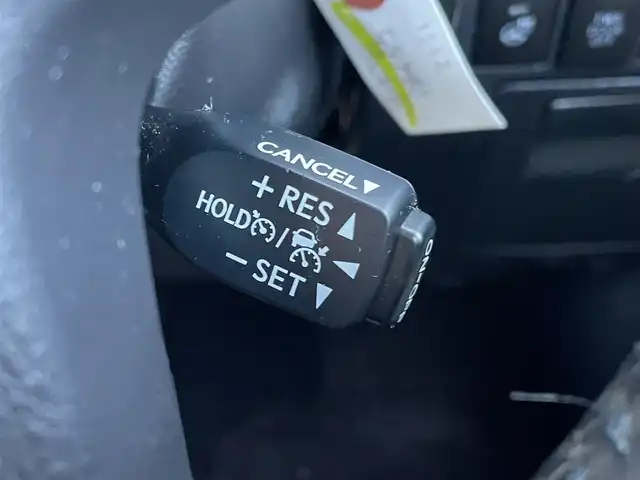 トヨタ アルファードハイブリット G Fパッケージ 東京都 2022(令4)年 6.1万km ホワイトパールクリスタルシャイン 純正10.5型ナビ/（CD/DVD/BT/USB）/全周囲カメラ/純正13.1インチフリップダウンモニター/JBLサウンド/純正ビルトインETC2.0/プリクラッシュセーフティ/クリアランスソナー/レーントレーシングアシスト/リヤクロストラフィックアラート/ブラインドスポットモニター/パーキングサポートブレーキ/デジタルインナーミラー/前後ドライブレコーダー/両側パワースライドドア/純正フロアマット/LEDヘッドライト/フロントフォグランプ/運転席メモリ付きパワーシート/前席シートヒーター/パワーバックドア