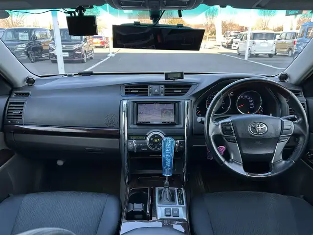 トヨタ マークＸ 250GリラックスセレブラックLTD 栃木県 2012(平24)年 15.6万km ホワイトパールクリスタルシャイン ブラックリミテッド/　　・助手席電動シート/　　・専用ブラウン木目調/革巻きコンビステアリング/　　・スマートキー＆プッシュスタート/　　・HIDヘッドライト/　　・フォグランプ/サンルーフ/オプティトロンメーター/HDDナビ/フルセグテレビ/運転席・助手席電動シート/ETC/全席オートパワーウィンドウ/KNEE AIR BAG/純正フロアマット/純正サイドバイザー/ルームミラー型レーダー探知機/前後ドライブレコーダー