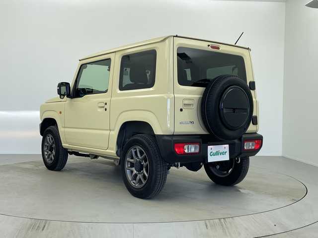 スズキ ジムニー XC 奈良県 2020(令2)年 3.5万km シフォンアイボリーM ４WD/純正８インチナビ/フルセグ/クルーズコントロール/バックカメラ/ETC/ドライブレコーダー/セーフティサポート/レーンキープ/ESC/前席シートヒーター/ステアリングリモコン/ダウンヒルアシスト/オートライト/LEDヘッドランプ/純正アルミ/フォグ