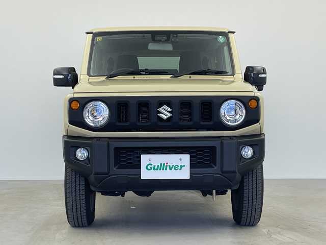 スズキ ジムニー XC 奈良県 2020(令2)年 3.5万km シフォンアイボリーM ４WD/純正８インチナビ/フルセグ/クルーズコントロール/バックカメラ/ETC/ドライブレコーダー/セーフティサポート/レーンキープ/ESC/前席シートヒーター/ステアリングリモコン/ダウンヒルアシスト/オートライト/LEDヘッドランプ/純正アルミ/フォグ