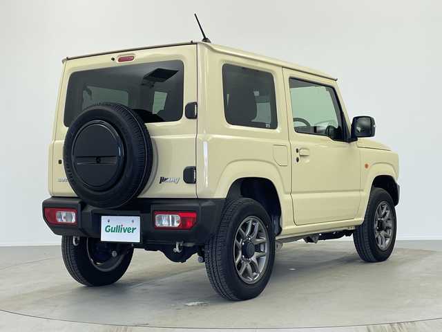 スズキ ジムニー XC 奈良県 2020(令2)年 3.5万km シフォンアイボリーM ４WD/純正８インチナビ/フルセグ/クルーズコントロール/バックカメラ/ETC/ドライブレコーダー/セーフティサポート/レーンキープ/ESC/前席シートヒーター/ステアリングリモコン/ダウンヒルアシスト/オートライト/LEDヘッドランプ/純正アルミ/フォグ