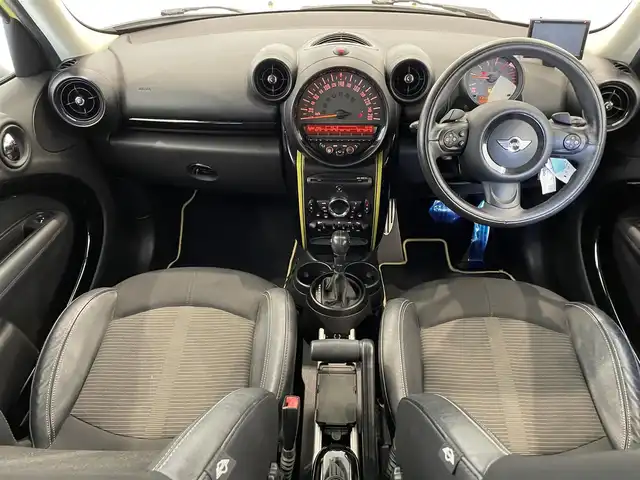 ＭＩＮＩ ミニ クロスオーバー クーパー S D 熊本県 2015(平27)年 6.3万km インターチェンジ・イエロー ・キーレス/・ハーフレザーシート/・純正CD/AUX/・社外ポータブルナビ/・ワンセグTV/・ETC/・HID/・LEDヘッドランプ/・純正マット/・保証書/取説