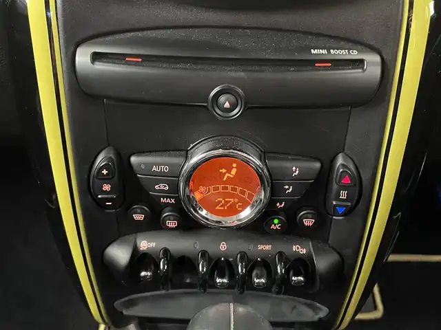 ＭＩＮＩ ミニ クロスオーバー クーパー S D 熊本県 2015(平27)年 6.3万km インターチェンジ・イエロー ・キーレス/・ハーフレザーシート/・純正CD/AUX/・社外ポータブルナビ/・ワンセグTV/・ETC/・HID/・LEDヘッドランプ/・純正マット/・保証書/取説