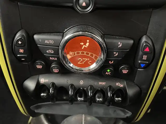 ＭＩＮＩ ミニ クロスオーバー クーパー S D 熊本県 2015(平27)年 6.3万km インターチェンジ・イエロー ・キーレス/・ハーフレザーシート/・純正CD/AUX/・社外ポータブルナビ/・ワンセグTV/・ETC/・HID/・LEDヘッドランプ/・純正マット/・保証書/取説