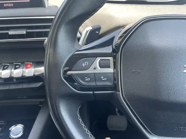 プジョー ３００８ ブルー HDi スペシャルED 滋賀県 2018(平30)年 5.9万km パールⅡ サンルーフ/ハーフレザーシート/アクティブセーフティブレーキ/レーンキープアシスト/ブラインドスポットモニター/純正ディスプレイオーディオ/（BT/CarPlay/USB）/バックカメラ/サイドカメラ/ETC/純正LEDヘッドライト/純正18インチAW