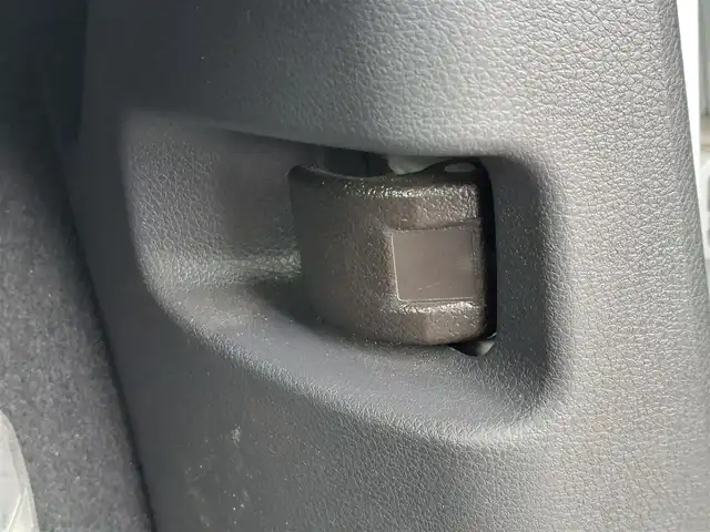 日産 デイズ ハイウェイスターX 福岡県 2020(令2)年 0.8万km ホワイトパール 虎之介/セーフティパックB/・踏み間違い衝突防止アシスト/・インテリジェント パーキングアシスト/・標識検知機能/・アラウンドビューモニター/・ふらつき警報/・インテリジェント ルームミラー/・プロパイロット/・車線逸脱防止支援システム/純正ナビ　MM320D-L/フルセグTV/ドライブレコーダー/ETC/LEDヘッドライト/14インチ純正アルミホイール/アイドリングストップ/純正フロアマット/オートライト