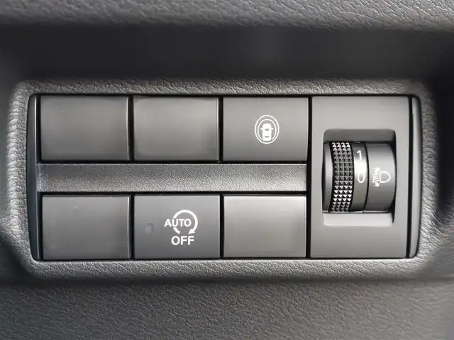 日産 デイズ ハイウェイスターX 福岡県 2020(令2)年 0.8万km ホワイトパール 虎之介/セーフティパックB/・踏み間違い衝突防止アシスト/・インテリジェント パーキングアシスト/・標識検知機能/・アラウンドビューモニター/・ふらつき警報/・インテリジェント ルームミラー/・プロパイロット/・車線逸脱防止支援システム/純正ナビ　MM320D-L/フルセグTV/ドライブレコーダー/ETC/LEDヘッドライト/14インチ純正アルミホイール/アイドリングストップ/純正フロアマット/オートライト
