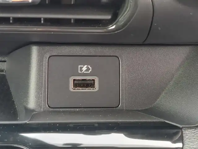 日産 デイズ ハイウェイスターX 福岡県 2020(令2)年 0.8万km ホワイトパール 虎之介/セーフティパックB/・踏み間違い衝突防止アシスト/・インテリジェント パーキングアシスト/・標識検知機能/・アラウンドビューモニター/・ふらつき警報/・インテリジェント ルームミラー/・プロパイロット/・車線逸脱防止支援システム/純正ナビ　MM320D-L/フルセグTV/ドライブレコーダー/ETC/LEDヘッドライト/14インチ純正アルミホイール/アイドリングストップ/純正フロアマット/オートライト