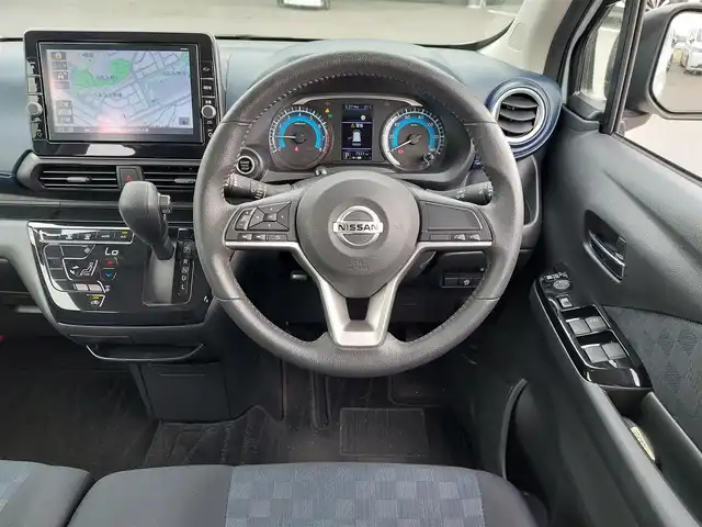 日産 デイズ ハイウェイスターX 福岡県 2020(令2)年 0.8万km ホワイトパール 虎之介/セーフティパックB/・踏み間違い衝突防止アシスト/・インテリジェント パーキングアシスト/・標識検知機能/・アラウンドビューモニター/・ふらつき警報/・インテリジェント ルームミラー/・プロパイロット/・車線逸脱防止支援システム/純正ナビ　MM320D-L/フルセグTV/ドライブレコーダー/ETC/LEDヘッドライト/14インチ純正アルミホイール/アイドリングストップ/純正フロアマット/オートライト