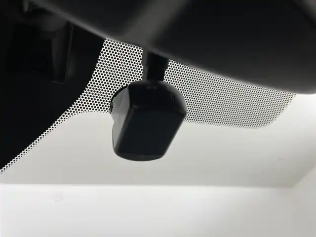 日産 デイズ ハイウェイスターX 福岡県 2020(令2)年 0.8万km ホワイトパール 純正９型ナビ（ＢＴ，フルセグＴＶ）　/全方位カメラ　/ナビ連動前後ドラレコ　/ＥＴＣ　/コーナーセンサー　/エマージェンシーブレーキ　/レーンキープ　/セーフティ・シールドスイッチ　/アイドリングストップ　/ＬＥＤ
