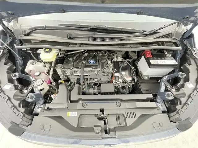 トヨタ ヴォクシー ハイブリッド S－G 千葉県 2023(令5)年 1.8万km マッシブグレー 禁煙車/トヨタセーフティセンス/・車線逸脱警報システム/・レーンキープアシスト/・プリクラッシュセーフティ/・プリクラッシュセーフティブレーキ/・クリアランスソナー/・レーダークルーズコントロール/片側パワースライドドア/純正ディスプレイオーディオ/・USB/Bluetooth/・バックカメラ/・ビルトインETC2.0/革巻きステアリング/・ステアリングスイッチ/電子パーキング/・ブレーキホールド/純正フロアマット/純正16インチAW/オートライト/・オートマチックハイビーム/・LEDヘッドライト/・ヘッドライトイベライザー/プッシュスタート/・スマートキー/取扱説明書、新車時保証書、メディア取扱説明書