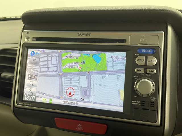 ホンダ Ｎ ＢＯＸ G Lパッケージ 千葉県 2012(平24)年 8.2万km プレミアムホワイトパール 禁煙車/ワンオーナー/純正ナビ(VXM-128VS)/CD/DVD/SD/地デジ/バックカメラ/片側電動スライドドア/ETC/横滑り防止機能/ステアリングスイッチ/アイドリングストップ/電格ミラー/純正ホイールキャップ/スマートキー/プッシュスタート/スペアキー1本/AAC/ドアバイザー/保証書/取扱説明書