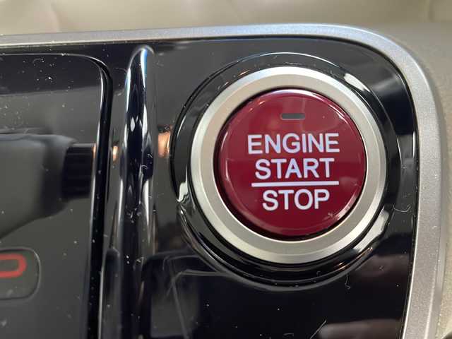 ホンダ Ｎ ＢＯＸ G Lパッケージ 千葉県 2012(平24)年 8.2万km プレミアムホワイトパール 禁煙車/ワンオーナー/純正ナビ(VXM-128VS)/CD/DVD/SD/地デジ/バックカメラ/片側電動スライドドア/ETC/横滑り防止機能/ステアリングスイッチ/アイドリングストップ/電格ミラー/純正ホイールキャップ/スマートキー/プッシュスタート/スペアキー1本/AAC/ドアバイザー/保証書/取扱説明書