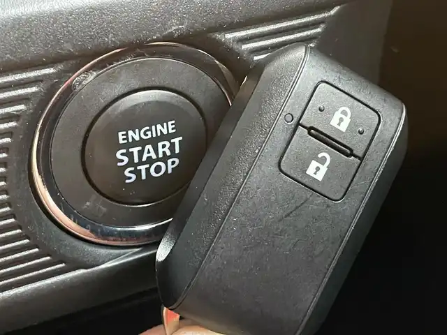 スズキ スペーシア HYBRID G 千葉県 2023(令5)年 1.9万km シルキーシルバーメタリック 衝突軽減ブレーキ/オーディオ/CD/両側スライドドア/コーナーセンサー/レーンアシスト/プッシュスタート/スマートキー