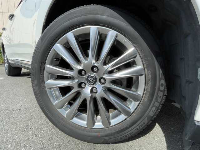 トヨタ ハリアー プレミアム 東京都 2018(平30)年 5.8万km ホワイトパールクリスタルシャイン 純正ナビ/バックモニター/プリクラッシュセーフティ/レーンディパーチャーアラート/インテリジェントクリアランスソナー/レーダークルーズ/パワーシート/パワーバックドア/ETC/ドライブレコーダー