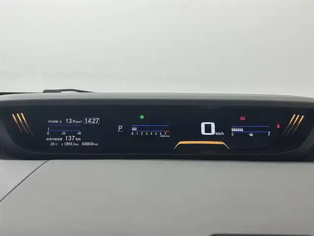 ホンダ フリード＋ G ホンダセンシング 埼玉県 2022(令4)年 4万km プラチナホワイトパール 純正メモリナビ　フルセグ　ＣＤ　ＤＶＤ　ＵＳＢ　Ｂｌｕｅｔｏｏｔｈ　追従クルーズコントロール　バックカメラ　両側パワースライドドア　ビルトインＥＴＣ　ドライブレコーダー LEDヘッドライト