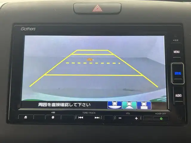 ホンダ フリード＋ G ホンダセンシング 埼玉県 2022(令4)年 4万km プラチナホワイトパール 純正メモリナビ　フルセグ　ＣＤ　ＤＶＤ　ＵＳＢ　Ｂｌｕｅｔｏｏｔｈ　追従クルーズコントロール　バックカメラ　両側パワースライドドア　ビルトインＥＴＣ　ドライブレコーダー LEDヘッドライト