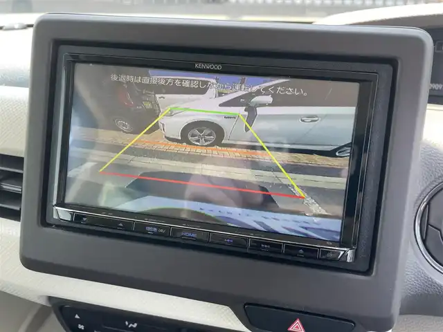 ホンダ Ｎ ＢＯＸ G L ホンダセンシング 鳥取県 2020(令2)年 9.1万km ブリティッシュグリーンP (株)IDOMが運営する【じしゃロン鳥取店】の自社ローン専用車両になります。こちらは現金またはオートローンご利用時の価格です。自社ローンご希望の方は別途その旨お申付け下さい/社外ナビ（MDVーS707）/・フルセグTV/・Bluetooth接続/・CD/DVD/片側パワースライドドア/ビルトインETC/バックカメラ/LEDヘッドライト/ドライブレコーダー/オートライト/ベンチシート/ウインカーミラー/ドアバイザー