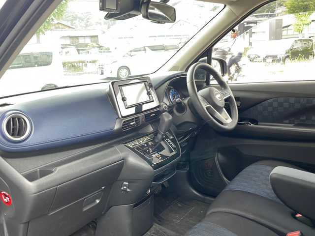 日産 デイズ HWS X プロパイロットED 兵庫県 2019(令1)年 4.9万km ブラック インテリジェントエマージェンシーブレーキ/車線逸脱警報/踏み間違衝突防止アシスト/車線逸脱防止支援システム/フロント、バックソナー/ワンオーナー/純正ナビ/フルセグTV/Bluetooth/インテリジェントアラウンドビューモニター/プロパイロット（自動運転技術）/LEDヘッドランプ/オートライト/電動パーキングブレーキ/オートブレーキホールド/前後ドライブレコーダー/プッシュスタート/スマートキー×２/ETC/取扱説明書・保証書