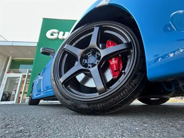 トヨタ ８６ GT リミテッド ブラックPKG 宮城県 2018(平30)年 4万km ブライトブルー TRDフルバケットシート（運転席）/TRDフロントタワーバー/TRDドアスタビライザー/TEIN車高調/WORKEMOTION18インチAW/bremboブレーキキャリパー/社外マフラー/コーナーセンサー/リアスポイラー/純正ナビ（NSZT-W66T）/・CD/DVD/・Bluetooth/・フルセグTV/バックカメラ/ETC/ドライブレコーダー/革巻きステアリング/クルーズコントロール/ステアリングスイッチ/シートヒーター/LEDヘッドライト/フォグランプ/オートライト/スマートキー＆プッシュスタート/電動格納ミラー/純正フロアマット/W/サイド/カーテンエアバッグ