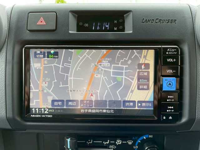 トヨタ ランドクルーザー AX 岩手県 2024(令6)年 0.5万km スーパーホワイトⅡ 純正ナビ/純正フロアマット/純正ドアバイザー/バックカメラ/ETC/純正アルミホイール/クルーズコントロール/オートライト/レーンキープアシスト