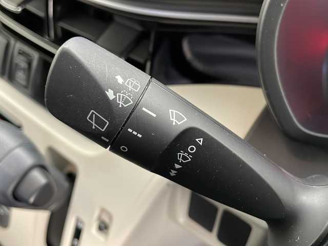 ダイハツ ムーヴ X リミテッドⅡ SAⅢ 長野県 2020(令2)年 5.3万km ファイアークォーツレッドM 4WD/純正ナビ/衝突被害軽減システム/ドライブレコーダー/バックカメラ/アイドリングストップ/フルセグTV/Bluetooth/CD/DVD/USB/ETC/シートヒーター（運転席）/オートライト/LEDヘッドライト/オートマチックハイビーム/ステアリングスイッチ/純正ゴムマット/社外アルミホイール/電動格納ミラー/ドアバイザー/ライトレベライザー/夏タイヤ車載（純正アルミホイール付）